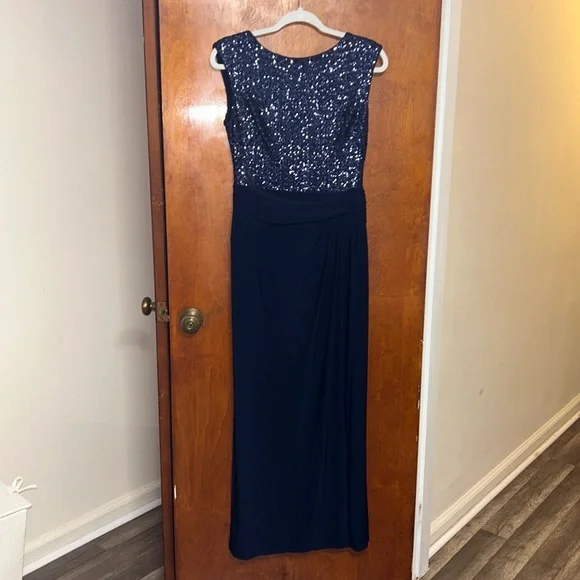 Ralph Lauren gown - Picture 1 of 6
